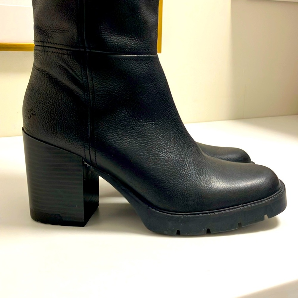 Insulated waterproof 12 knee high leather chunky heal boots Naturalizer